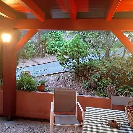 D'hote Casa Tozza Bed & Breakfast